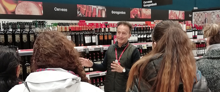 Hipermercados Eroski colabora con un Punto de Formación Incorpora en Navarra